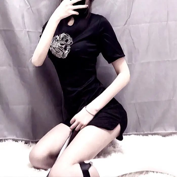 流云逝事海报